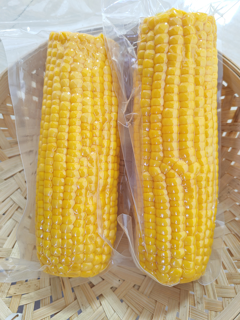 High Quality Huasui sweet corn cob in vacuum pack   